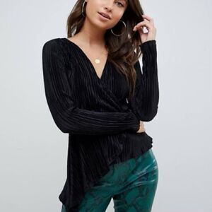 ASOS Size 12 Black Long Sleeve Wrap Top in Plisse with Asymmetric Hem
